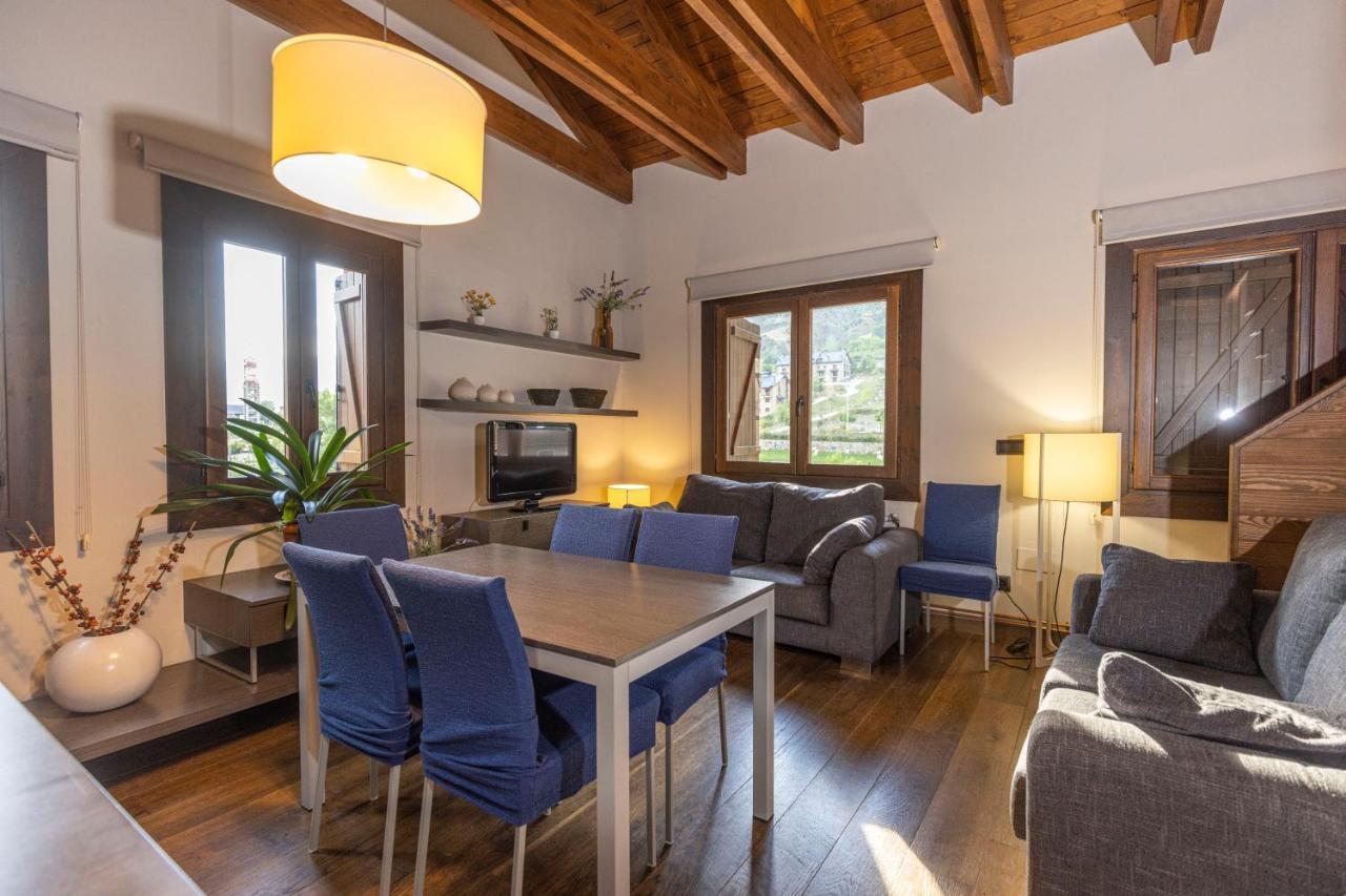 Apartamentos Casa Roldan I Benasque Eksteriør billede